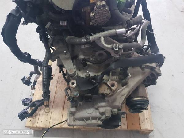 Motor Nissan QASHQAI 2.0 DCI de 170cv, ref M9R 856 - 3