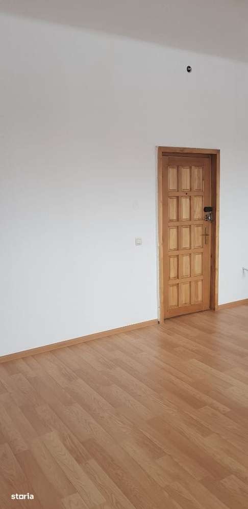 Inchiriez birou zona Bartolomeu cu suprafata 25 mp - Imagine principală: 4/4