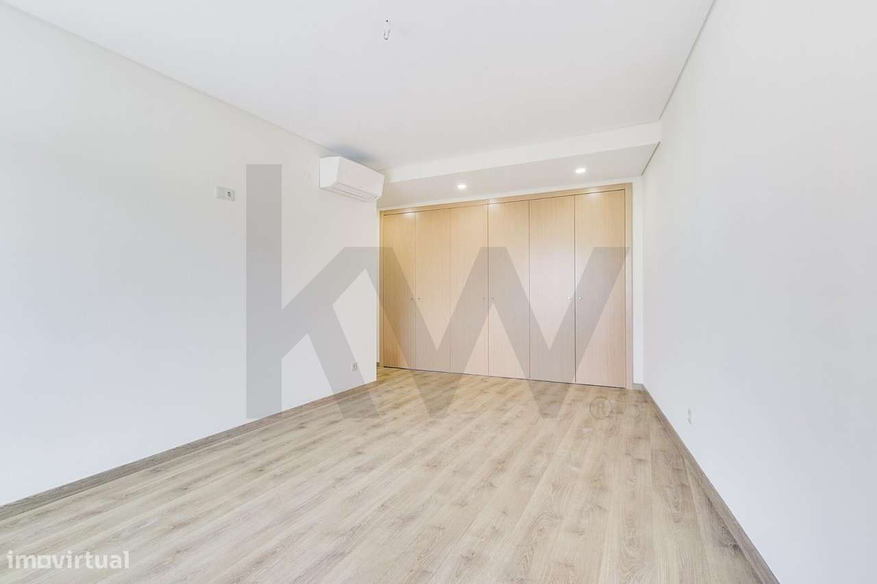 Apartamento T3 Novo nas Laranjeiras em Lisboa | Premium, Metro e Acess - Grande imagem: 4/68