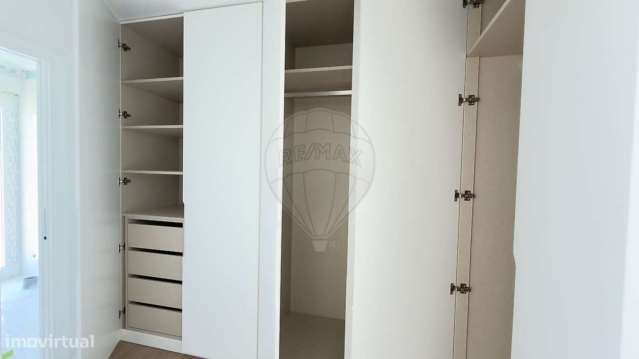 Moradia T3 para venda - Grande imagem: 2/35