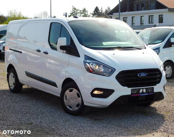 Ford Transit Custom - 11