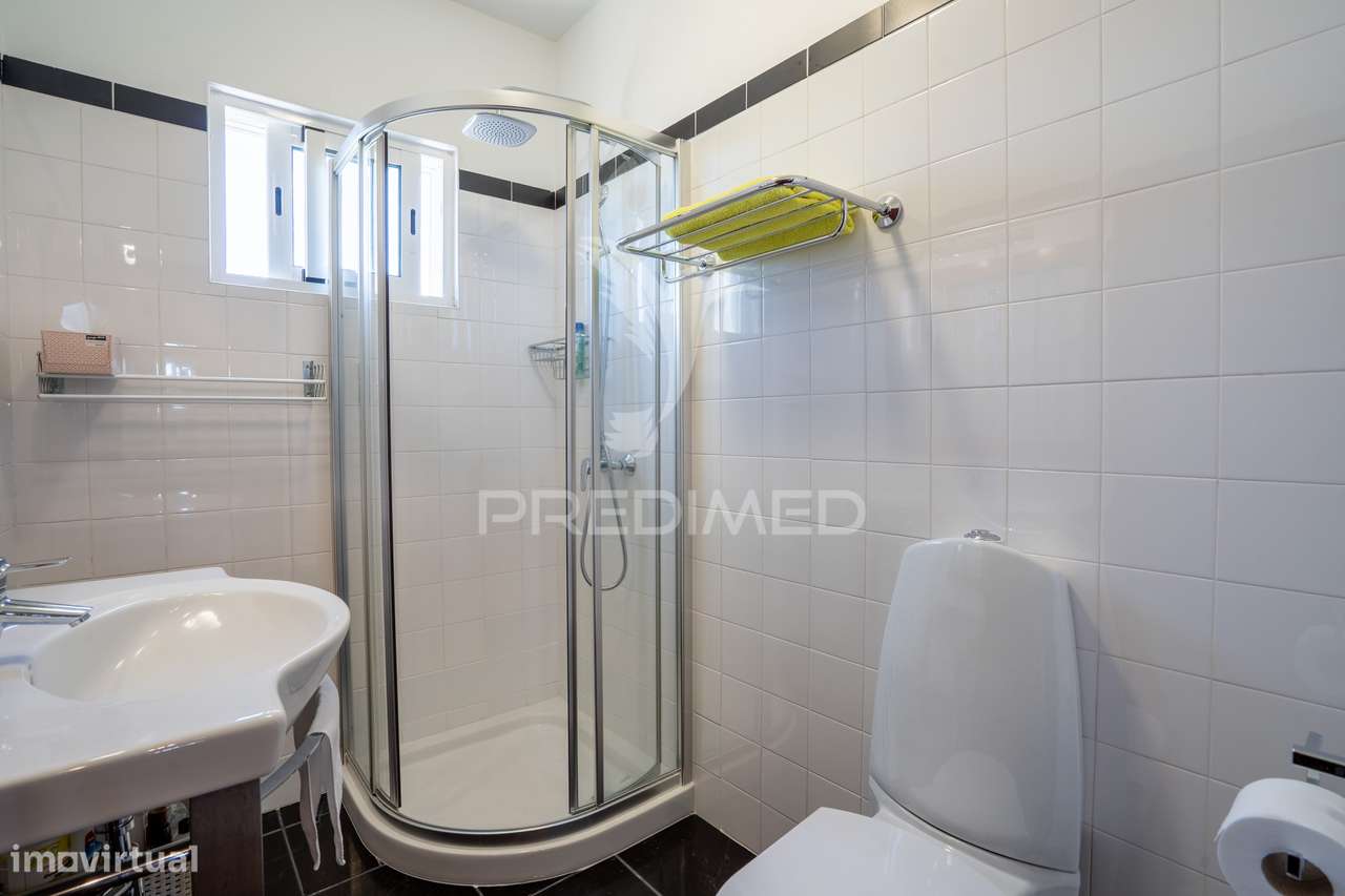 APARTAMENTO T2 + Sótão, No CANIÇO BAIXO-8