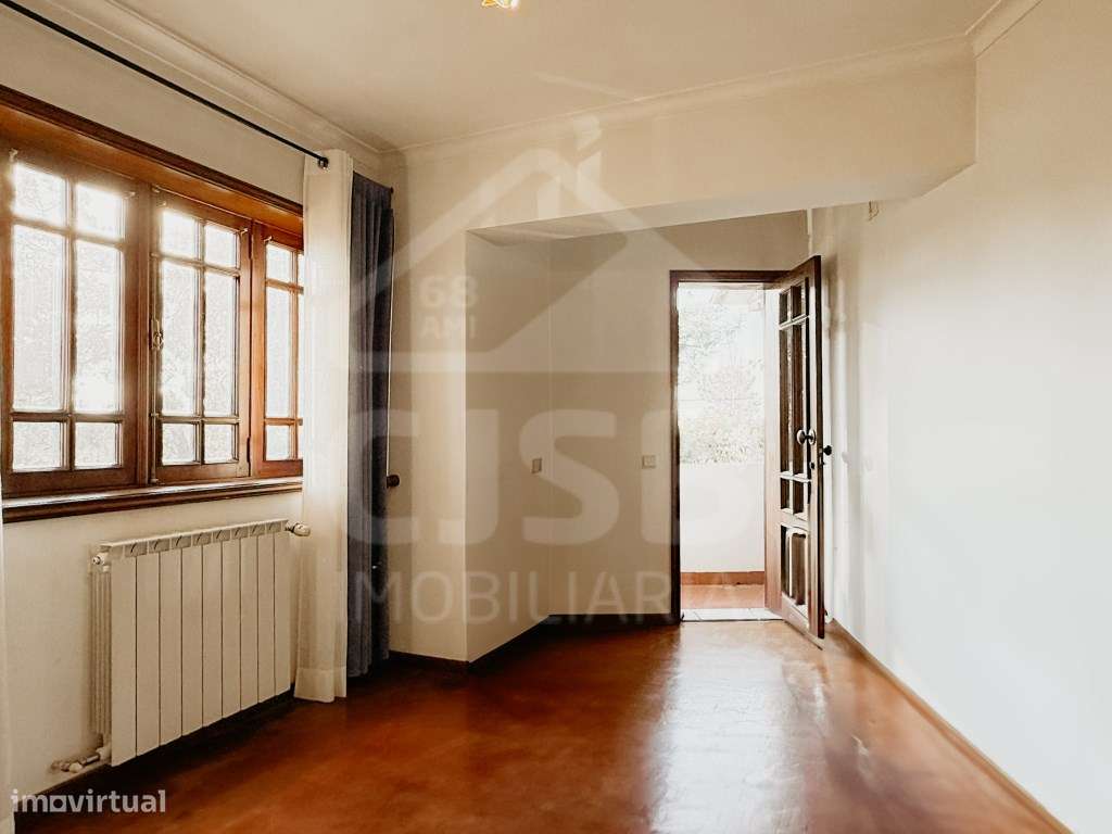 Moradia Isolada T5+3 em Salvaterra de Magos-31