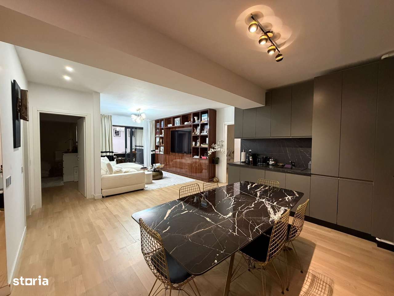 Upground Residence | 106 mp | Mobilat & utilat