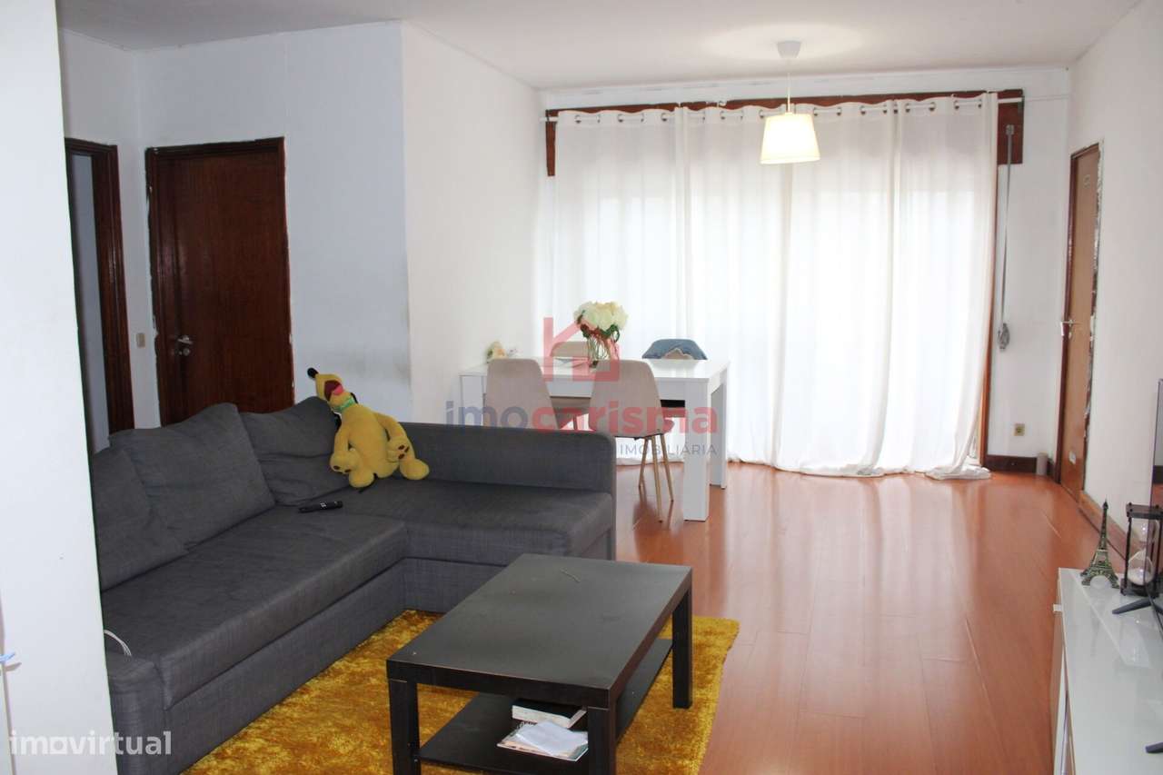 Apartamento T1 em Bonfim, Porto – Excelente Oportunidade!-0