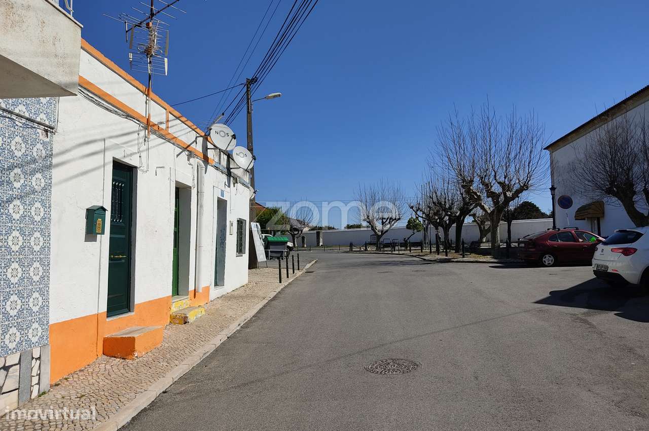 Moradias e terreno a venda. Oportunidade de investimento - Grande imagem: 2/15