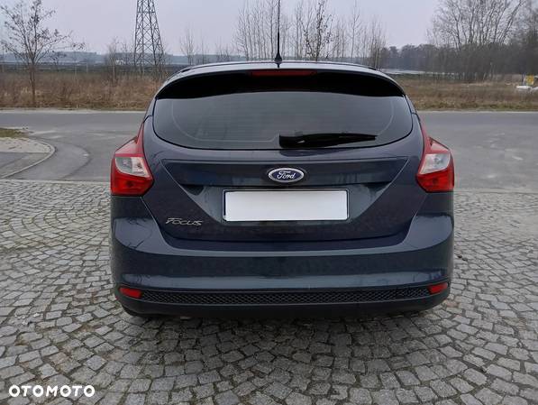 Ford Focus 1.6 16V Style - 2