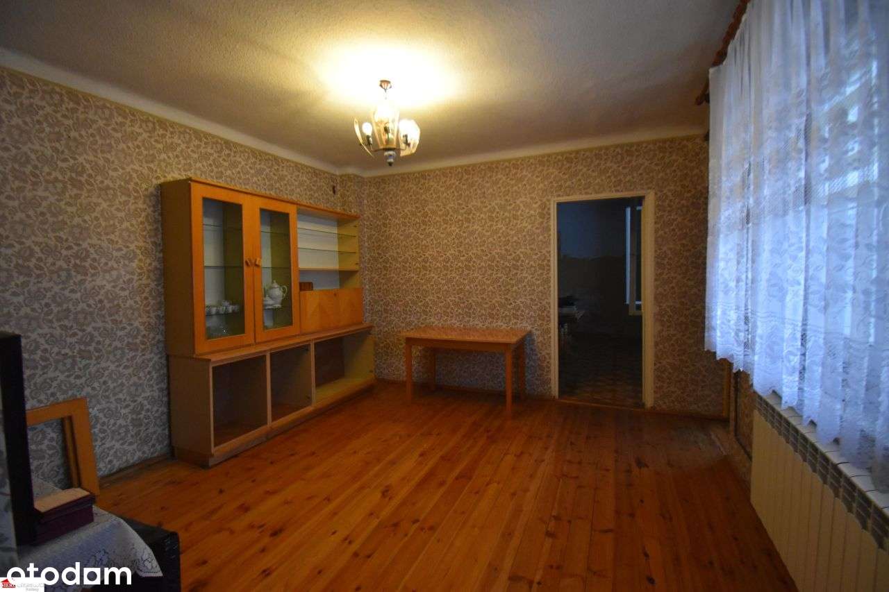 Centrum Wołomina, blisko Pkp-9