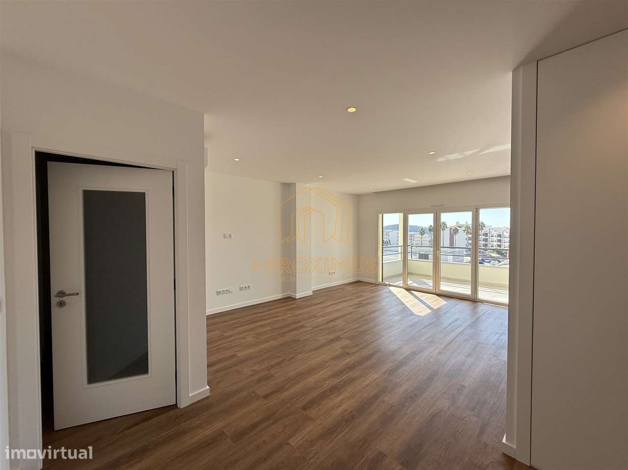 Apartamento T3 novo c/ garagem– Tavarede-4