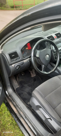 Volkswagen Golf V 2.0 TDI Comfortline - 14
