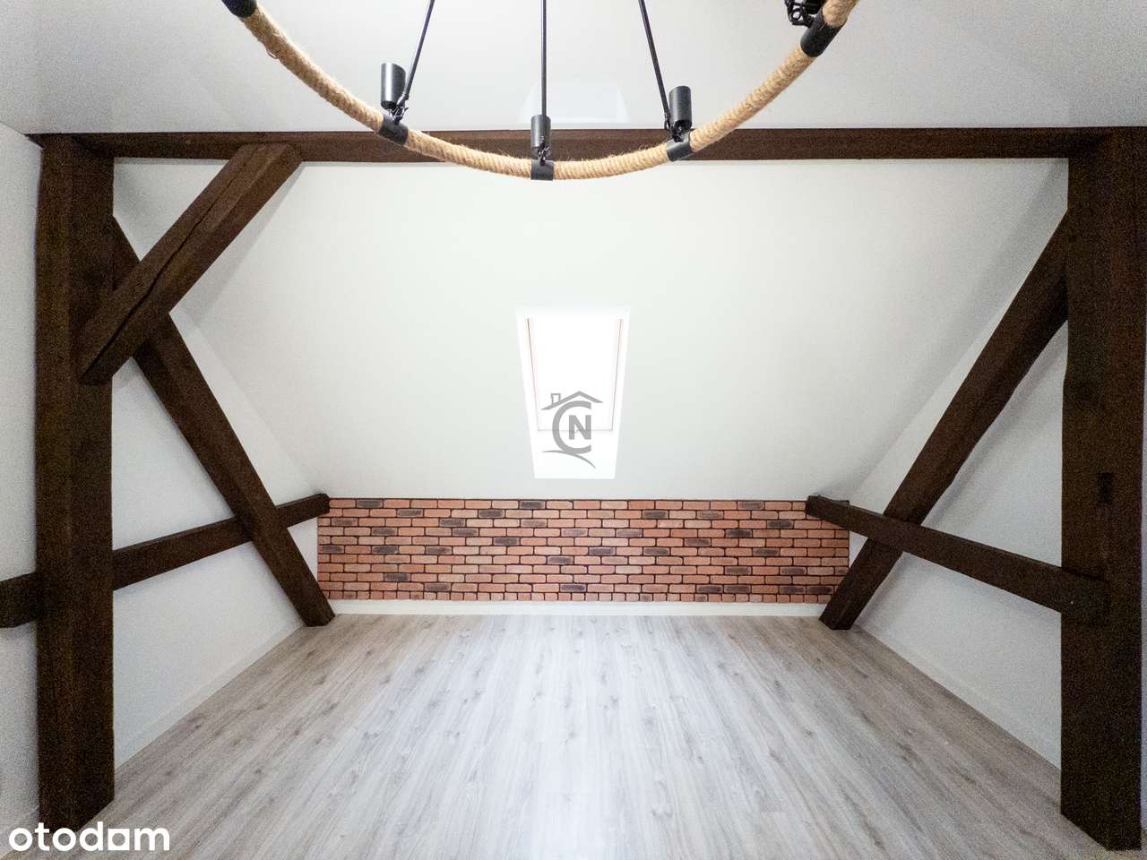 Wyjątkowe 3-pokokojowe - po generalnym remoncie-3