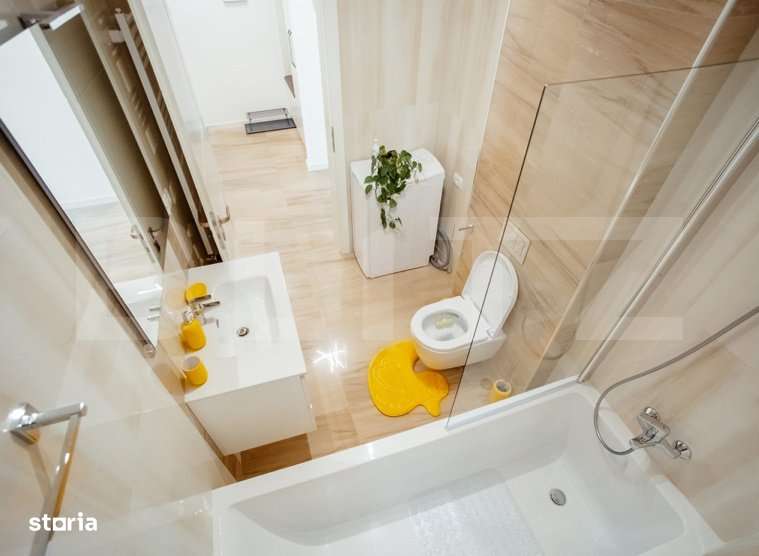 Apartament cu 2 Camere, 1 balcon, 1 loc de parcare subteran, zona Toro - Imagine principală: 3/5