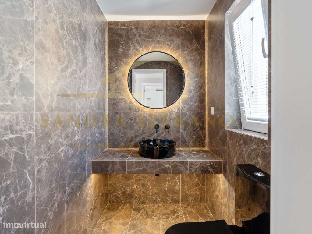 Moradia Contemporânea, 4 Suites, renovada ,Piscina na Quinta da Bel...-10