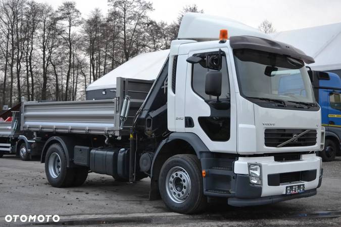 Volvo FL 240 Nowy 3-stronny WYWROT HDS Żuraw HIAB 122 Kiper Wywrotka Manual Blokada mostu - 12