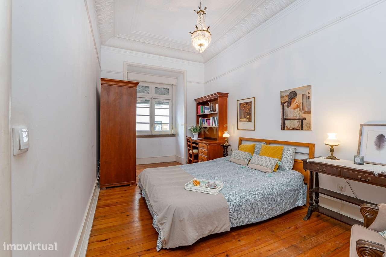 T3  (5 ass.) com terraço, elevador e arrecadação - Rua do Zaire-25