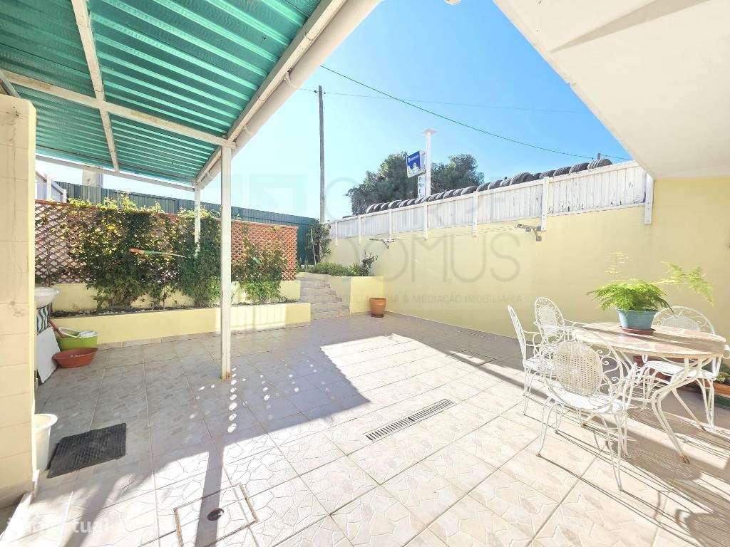 Moradia geminada T3+1 com Terraço - Vila Nova de Cacela-36
