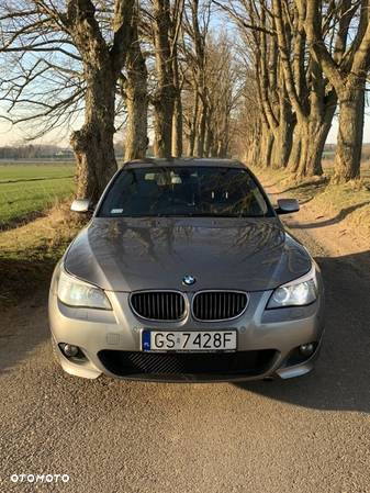 BMW Seria 5 530d xDrive Touring Edition Exclusive - 15