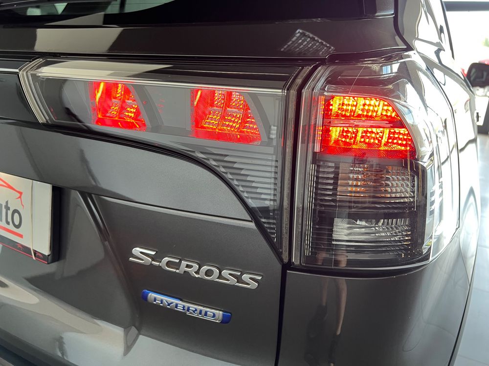 Suzuki S-Cross