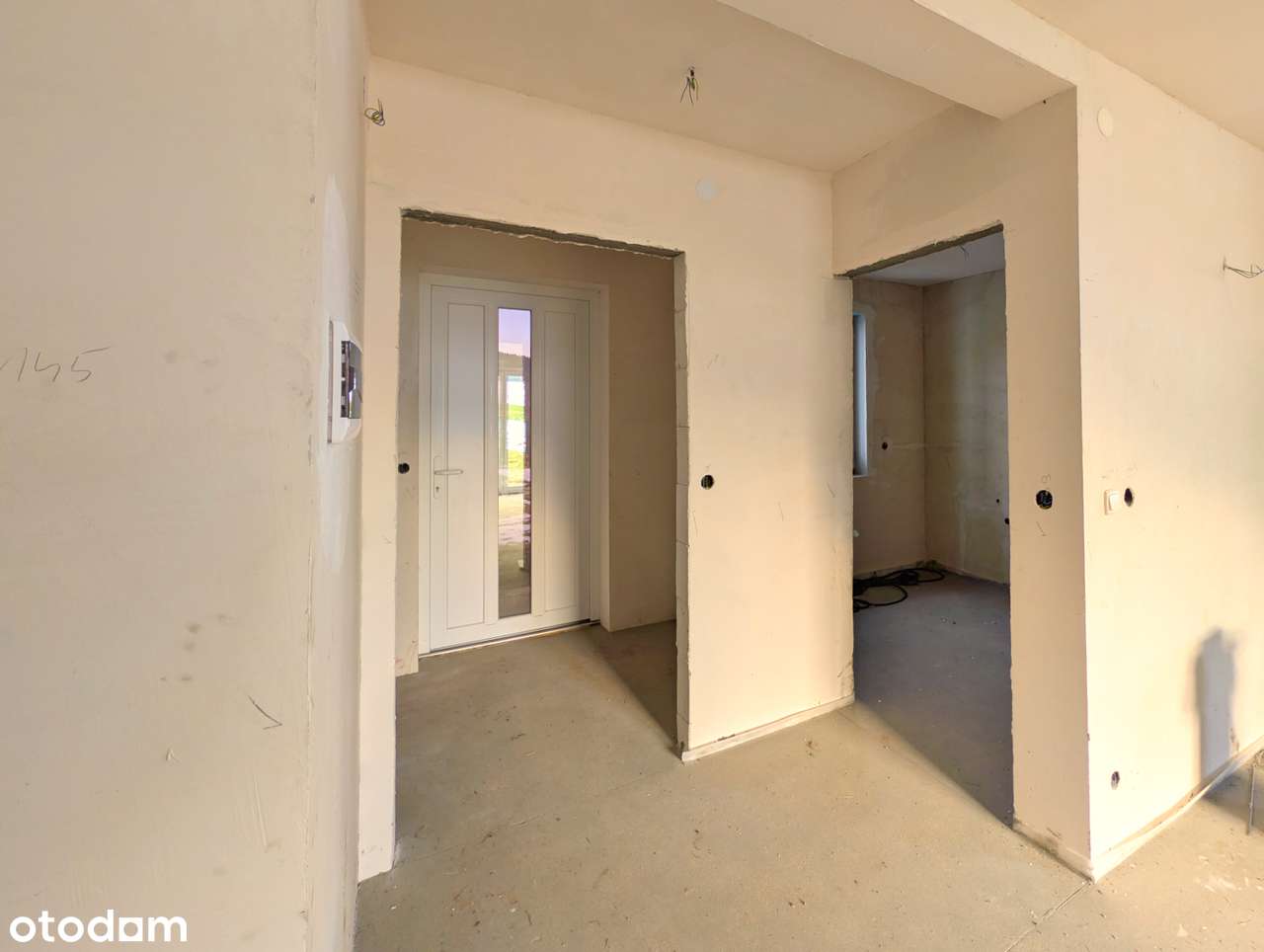 13 arów pod Łopieniem. Nowy dom, media i widok, który resetuje głowę. - Pełny obrazek: 4/20