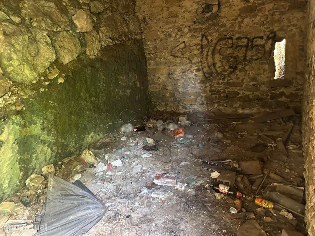 Moradia em Ruína P/Recuperar, Lousa - Loures, 178 m2-20