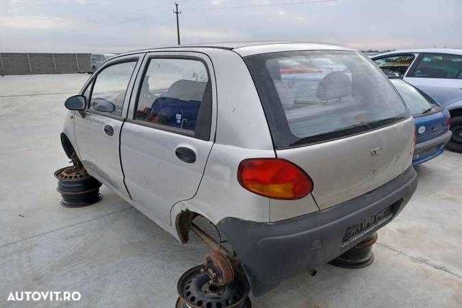 Cui tractare Daewoo Matiz M150 (facelift)  [din 2000 pana  2016] seria Hatchback 0.8 AT (51 hp) - 4