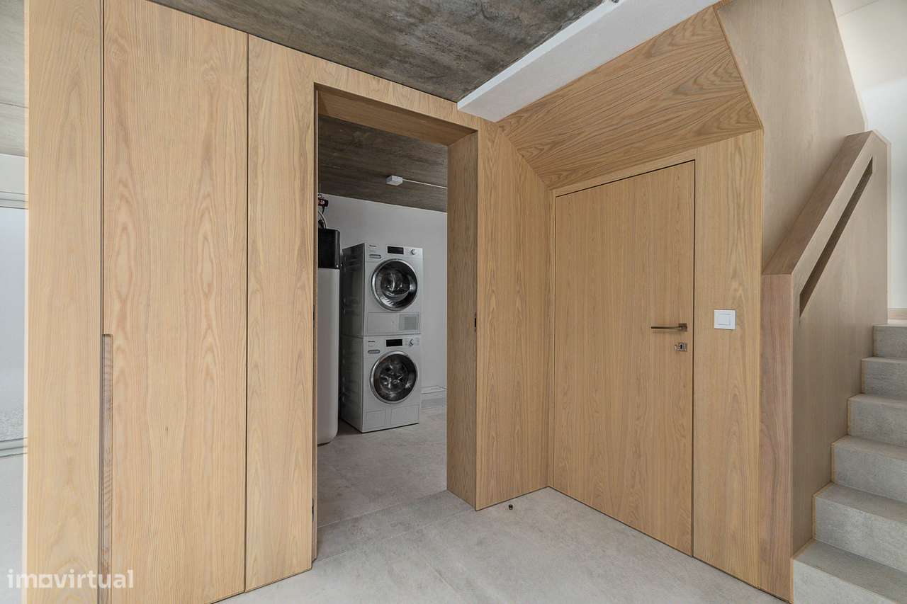 Moradia independente à venda na Rua Coronel Garcez de Lencastre, 404-44