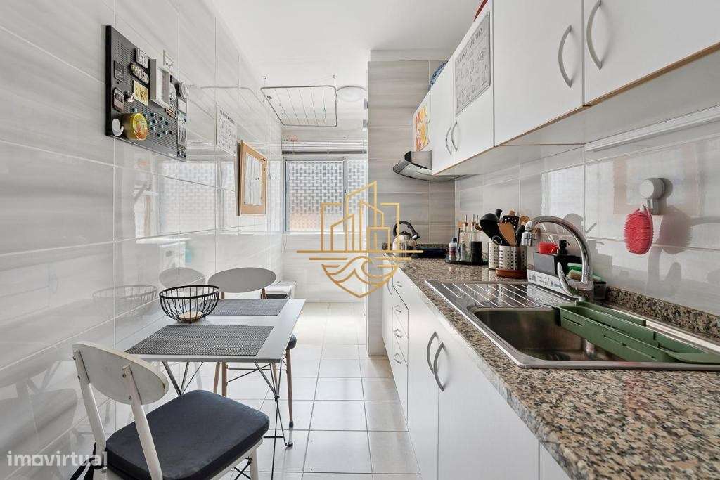 T1 Remodelado e Mobilado com Marquise | Centro do Porto-19
