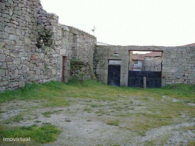 Quinta em Chaves Terreno 50 Ha (500 mil M2) Construção 1.593 m2-7