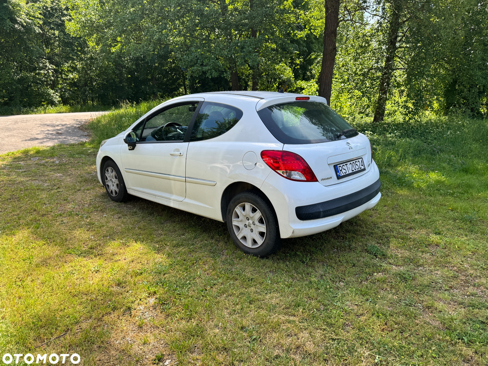 Peugeot 207 1.4 HDi Presence - 4