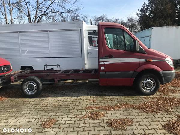 Mercedes-Benz Sprinter - 1