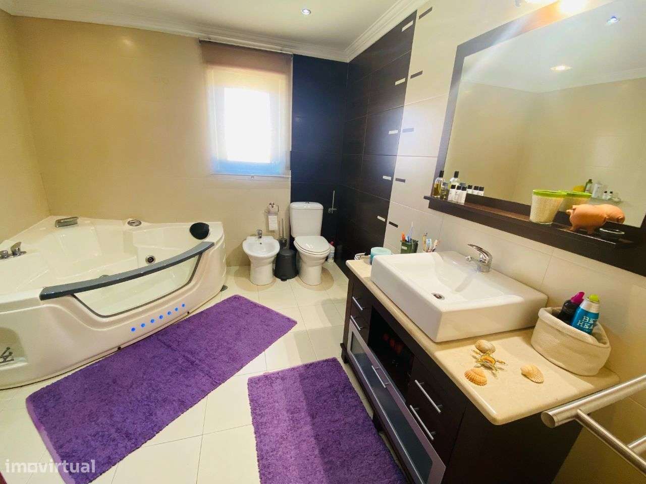 Moradia T4 com grande garagem e jardim - perto da praia-23