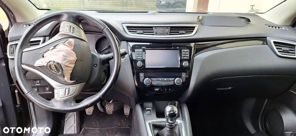 Nissan Qashqai 1.5 dCi N-Connecta - 13