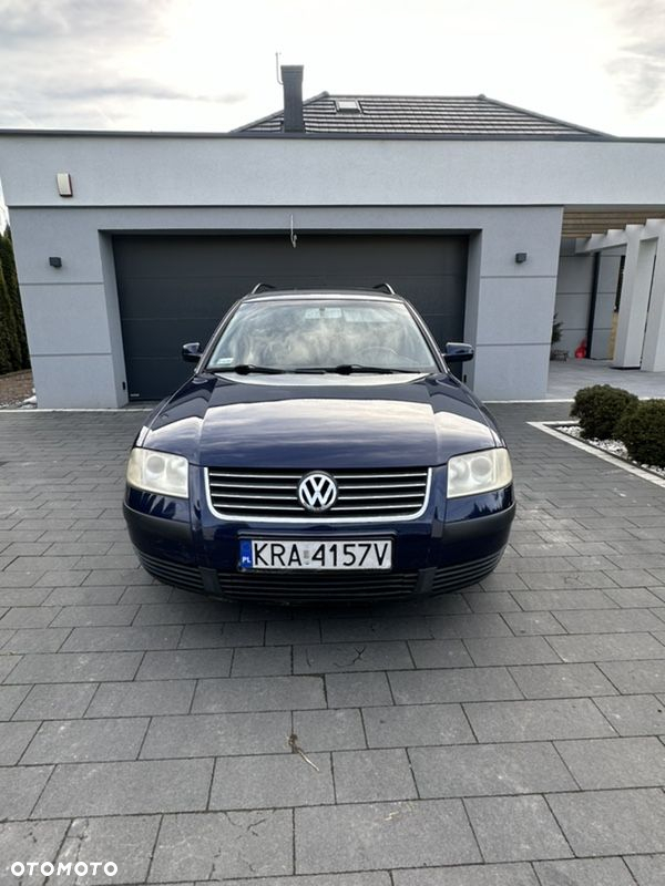 Volkswagen Passat 1.6 Trendline - 3