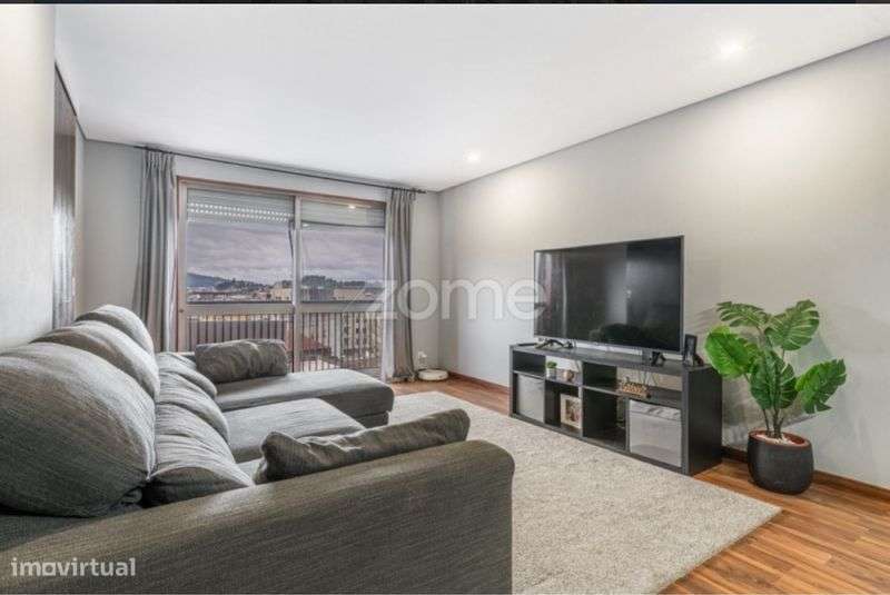 Vendo t3 V.N. Famalicao - Grande imagem: 4/8