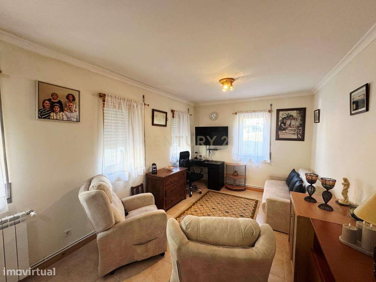 Apartamento T2 como Novo na Nazare-5