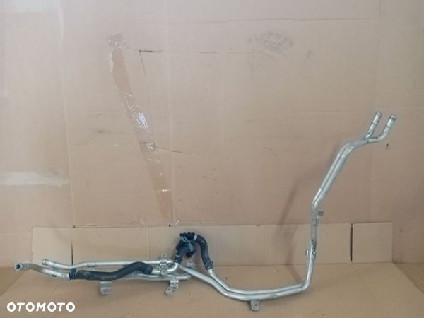 Rurka wąż przewód wody płynu VW Amarok 3.0 TDI - 1