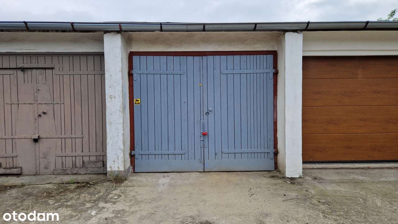 Garaż z długim kanałem, prądem i warsztatem - Pełny obrazek: 4/4