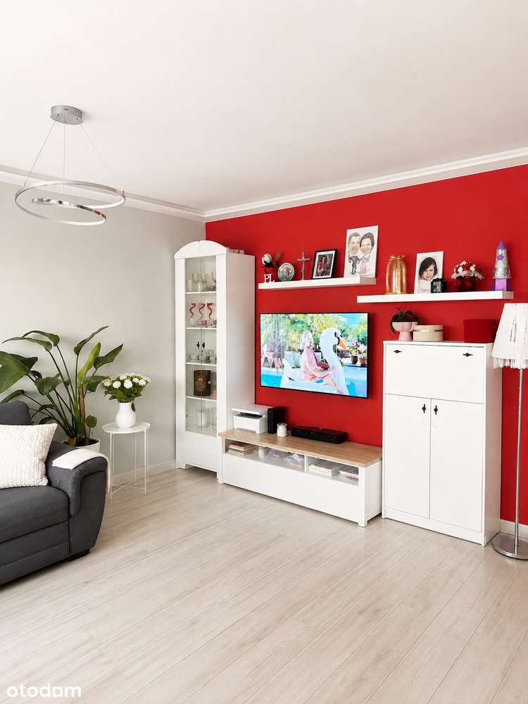 69,6 m² | 3 pokoje | balkon | piwnica | po remoncie | Czechów