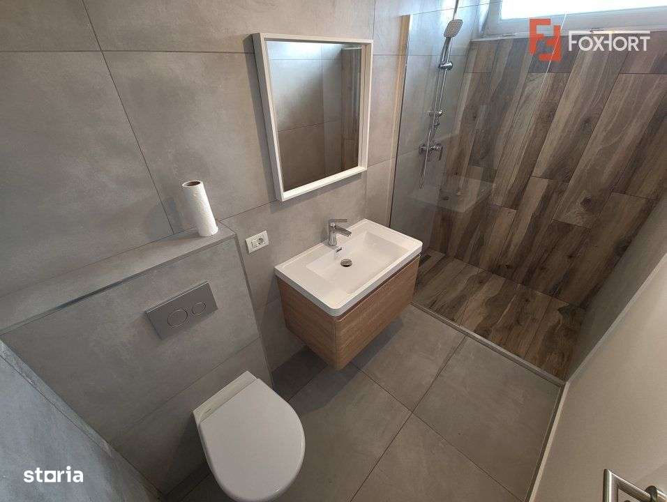 Duplex de vis Giarmata cu 4 camere - ID V5632 - Imagine principală: 2/15