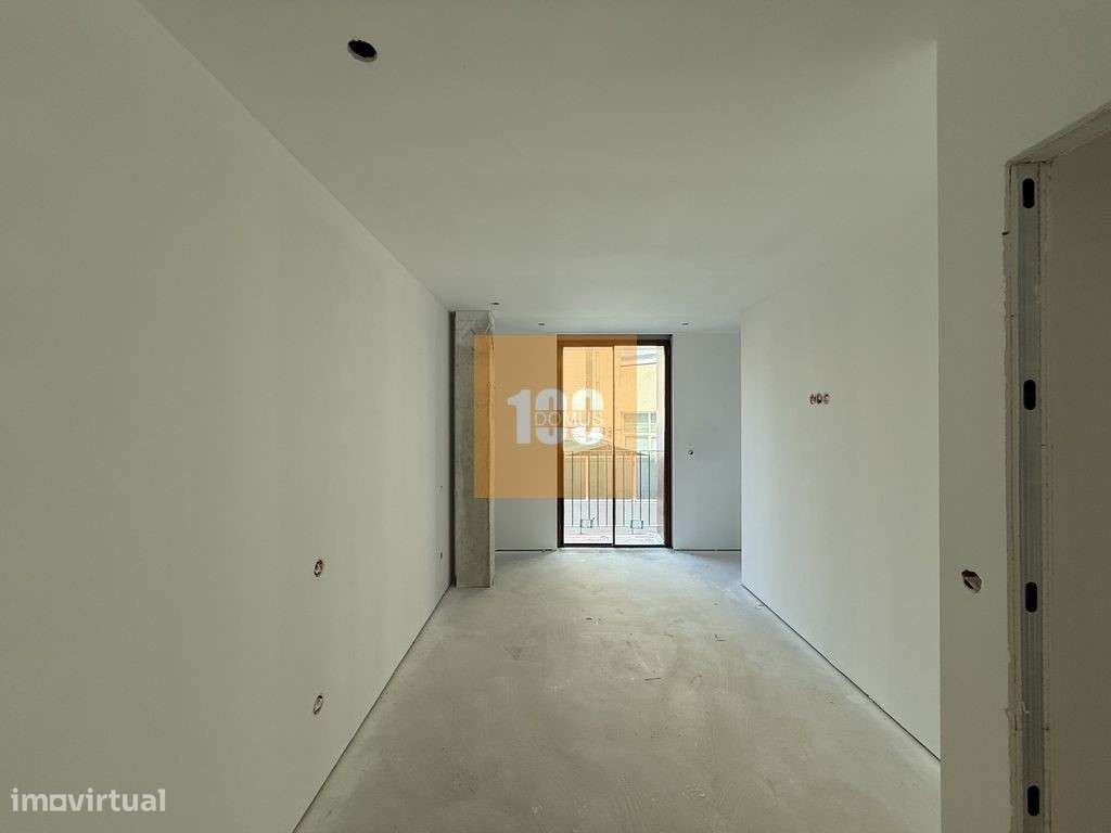 T2 duplex com jardim - Capelo Residences-7