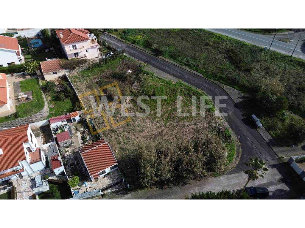 Terreno urbano de 448m2 para construção de moradia em Ericeira-10