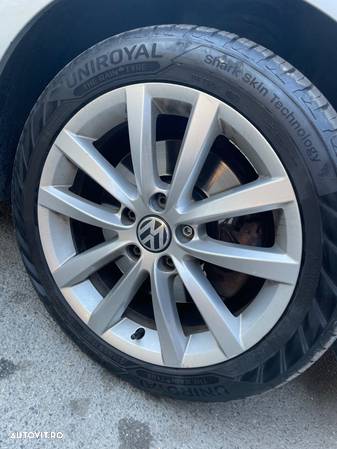 Volkswagen Passat 2.0 TDI DPF Comfortline - 12