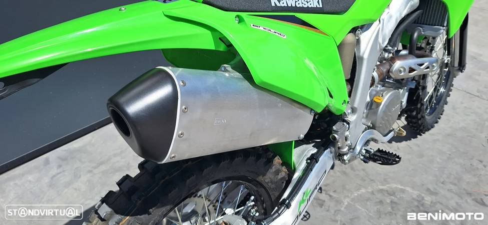 Kawasaki KX 250X - 12