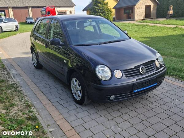 Volkswagen Polo 1.4 16V Basis - 3