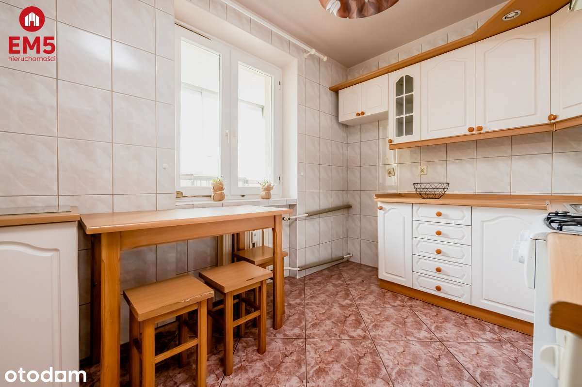 2 Pokoje + Kuchnia na Os. Mickiewicza-3