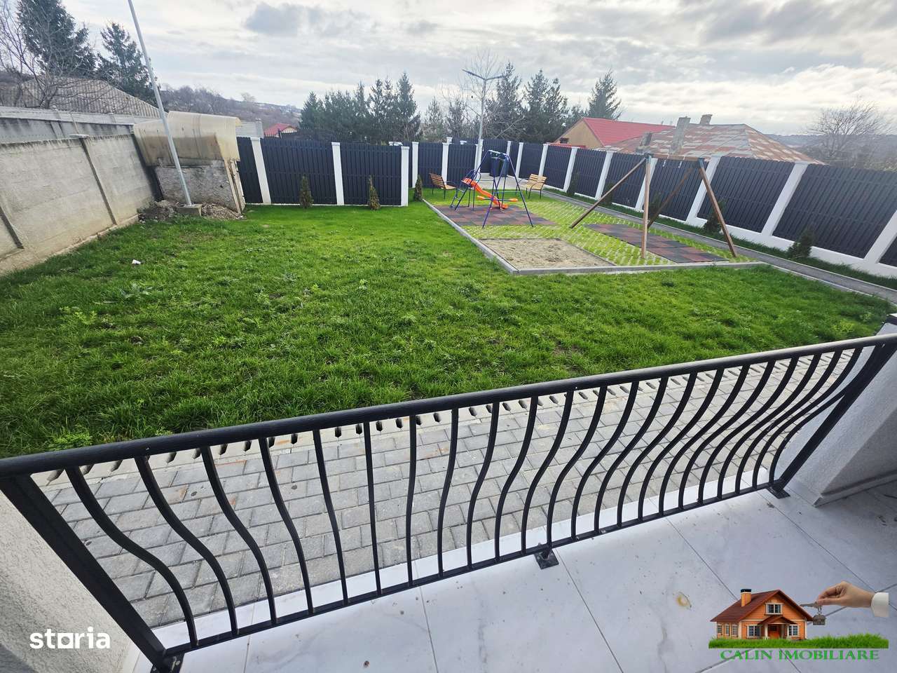 Apartament 3 camere 76 mp et 1 INTABULAT rond 43 Păcurari 141.700 Euro-0