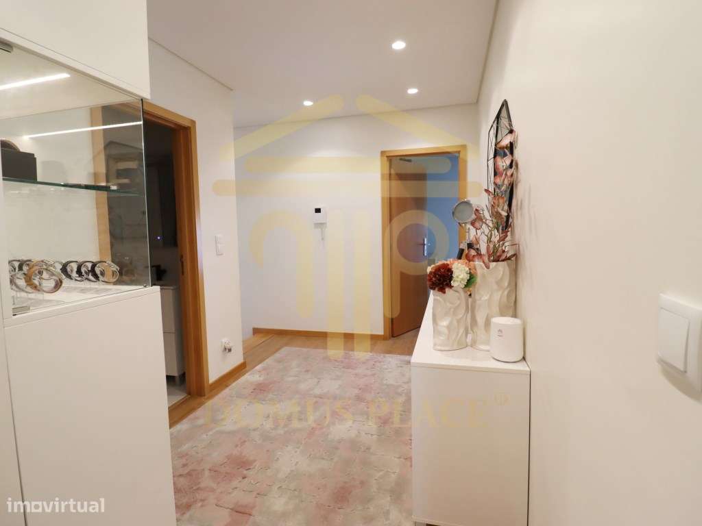 MORADIA T3 C/ JARDIM, TERRAÇO E GARAGEM | GUIFÕES-28