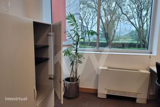 Escritório de 18,2 m2 na Quinta da Fonte com todas as Soluções para o - Grande imagem: 4/8