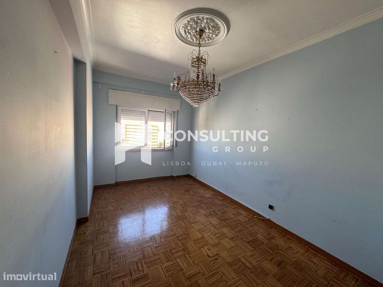Apartamento T2 Venda em Mina de Água,Amadora-12