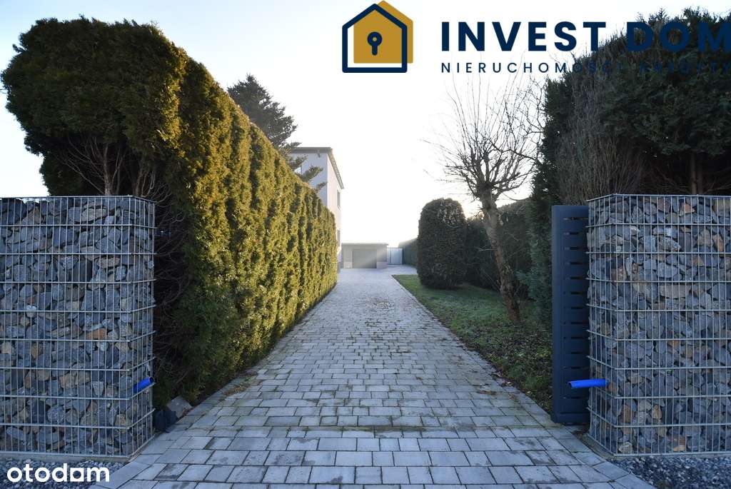 Dom,  duża działka,  rolety antywłamaniowe-1